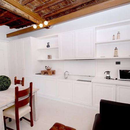 Lhp Suite Roma Trastevere Bagian luar foto